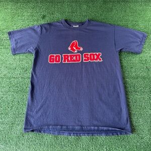 Vintage Boston Red Sox navy blue t-shirt size medium runs alittle bigger